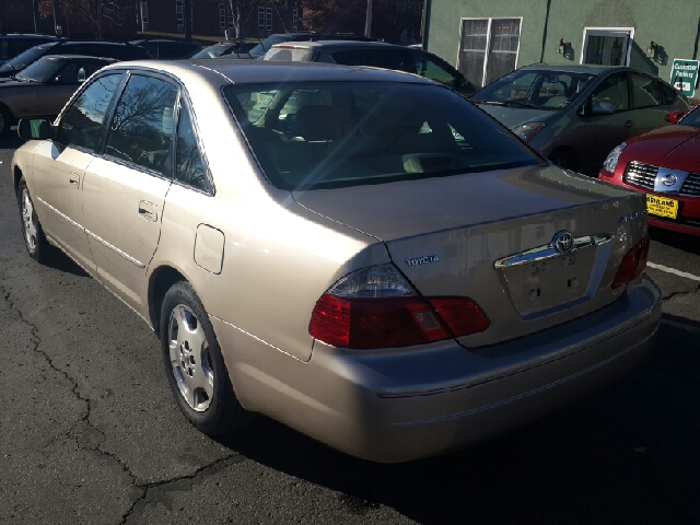 2003 Toyota Avalon XLS