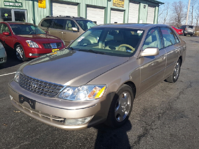 2003 Toyota Avalon XLS