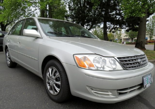 2003 Toyota Avalon Sport 4WD