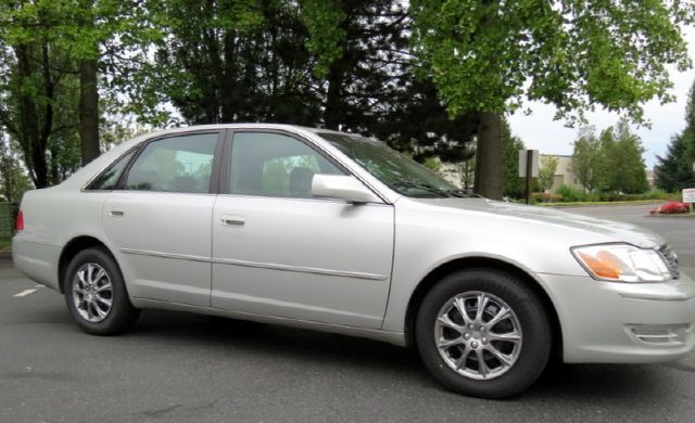 2003 Toyota Avalon Sport 4WD