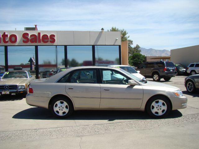 2004 Toyota Avalon XLS