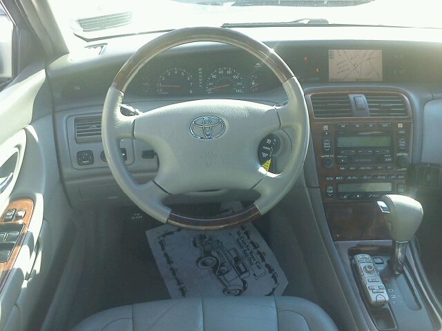 2004 Toyota Avalon XLS
