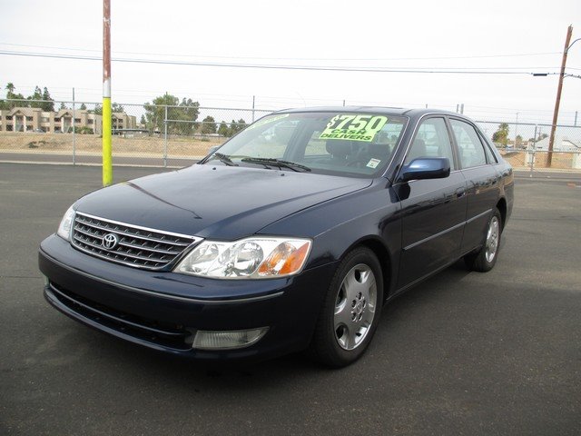2004 Toyota Avalon XLS