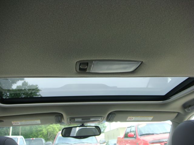 2004 Toyota Avalon XLS