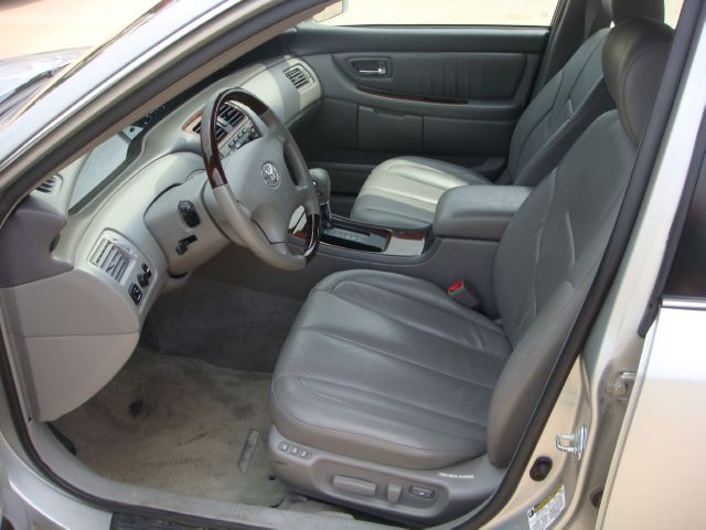 2004 Toyota Avalon XLS
