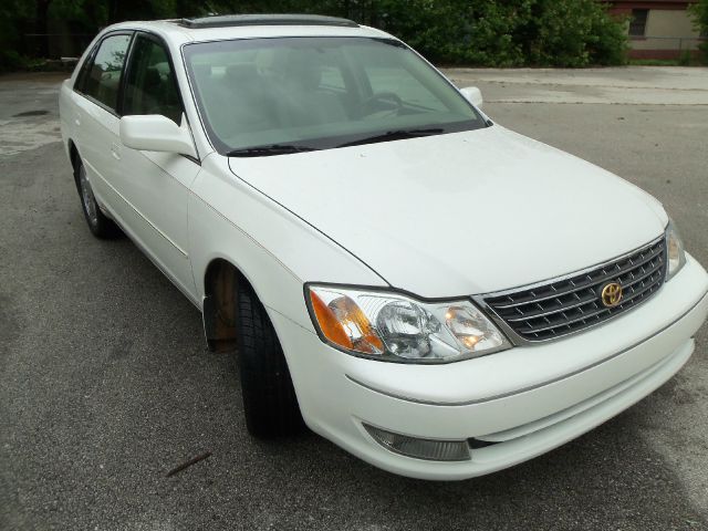 2004 Toyota Avalon XLS