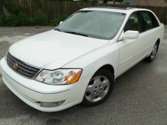 2004 Toyota Avalon XLS
