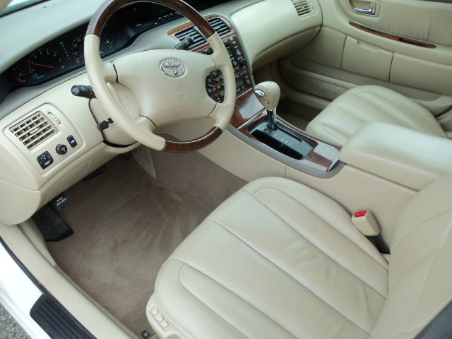 2004 Toyota Avalon XLS