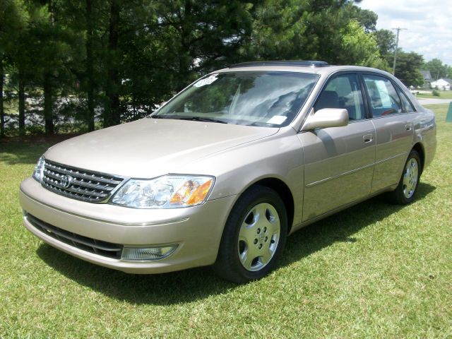2004 Toyota Avalon XLS