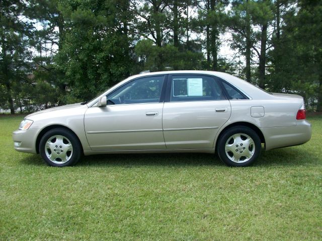 2004 Toyota Avalon XLS