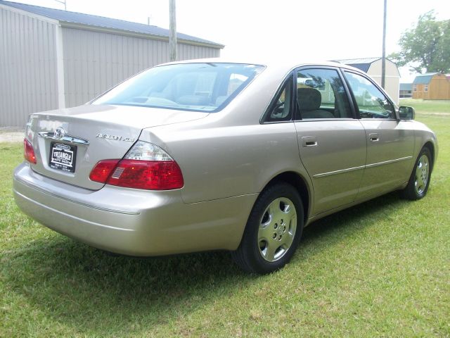 2004 Toyota Avalon XLS