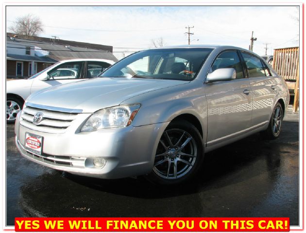 2005 Toyota Avalon 1994 GMC