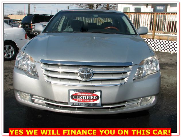 2005 Toyota Avalon 1994 GMC