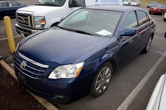2005 Toyota Avalon XLS