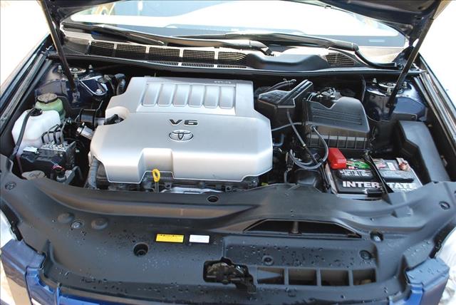 2005 Toyota Avalon Unknown