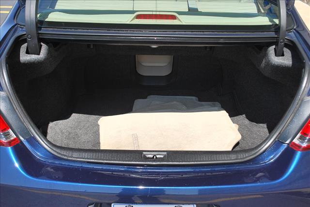 2005 Toyota Avalon Unknown