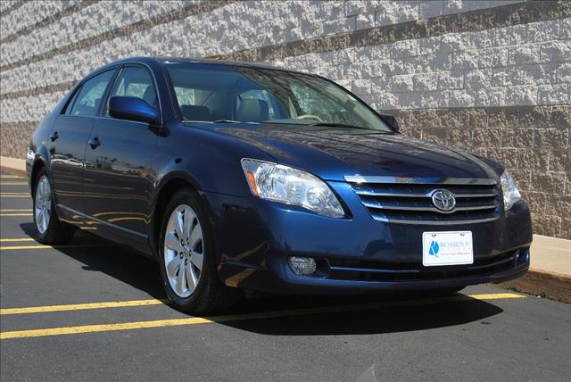 2005 Toyota Avalon Unknown