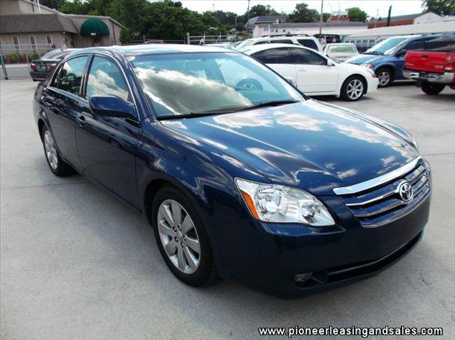2006 Toyota Avalon XLS