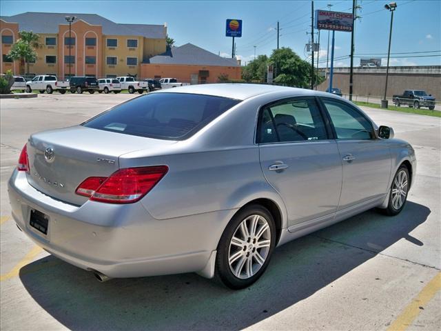 2006 Toyota Avalon Sle25004x4