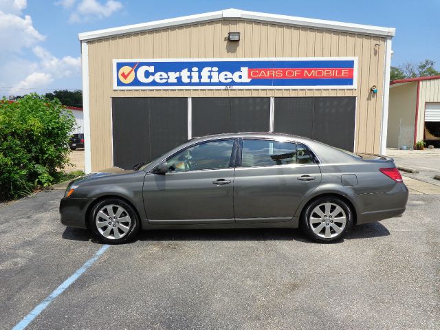 2006 Toyota Avalon XLS