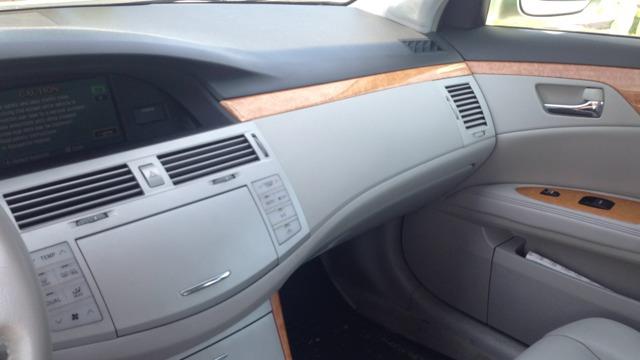 2006 Toyota Avalon XLS