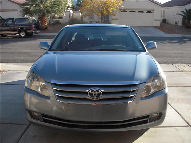 2006 Toyota Avalon SLT 25