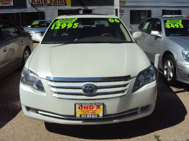2006 Toyota Avalon SLT 25
