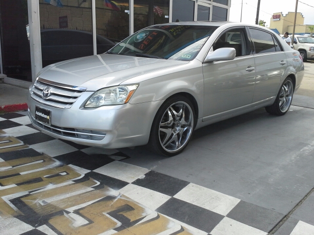 2006 Toyota Avalon Sport 4WD