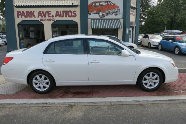2006 Toyota Avalon Sport 4WD