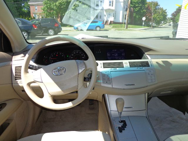 2006 Toyota Avalon Sport 4WD
