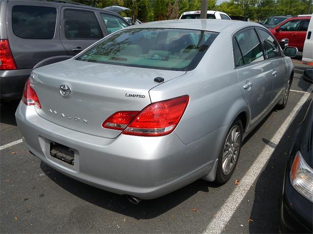 2006 Toyota Avalon SLT 25
