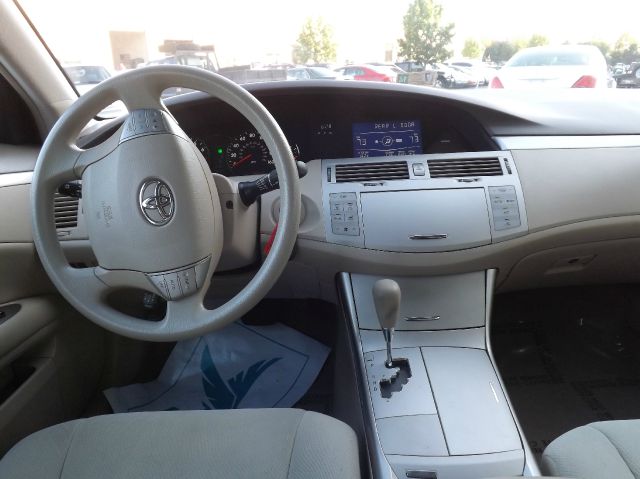 2006 Toyota Avalon Sport 4WD