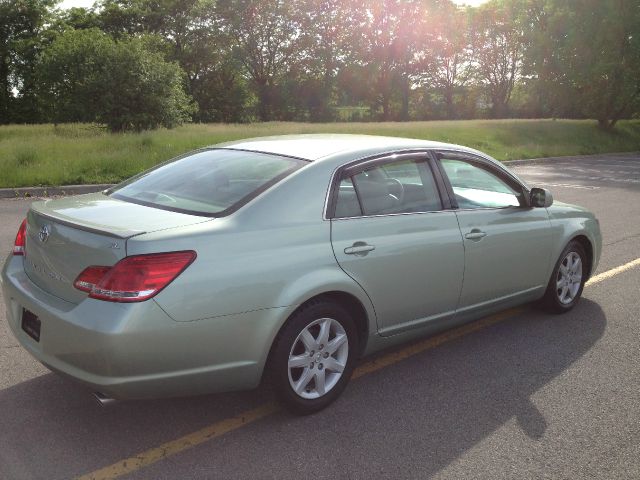 2006 Toyota Avalon CREW CAB XLT Diesel