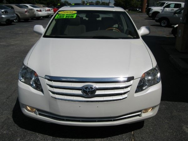 2006 Toyota Avalon SLT 25