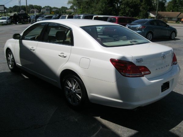 2006 Toyota Avalon SLT 25