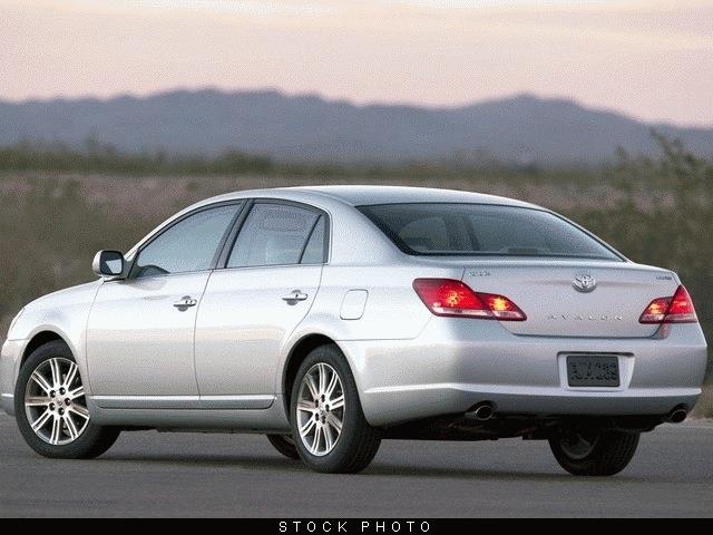 2006 Toyota Avalon QUAD CAB 140.5 SRW ST