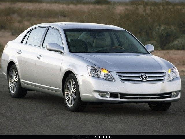 2006 Toyota Avalon QUAD CAB 140.5 SRW ST