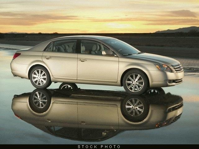 2006 Toyota Avalon QUAD CAB 140.5 SRW ST