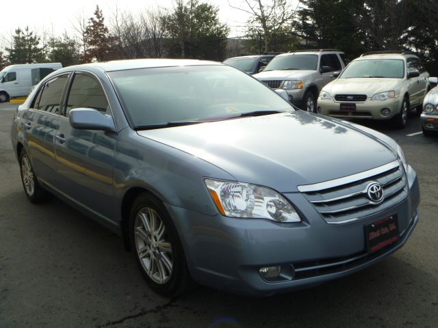 2006 Toyota Avalon SLT 25
