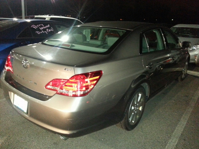 2006 Toyota Avalon XLS