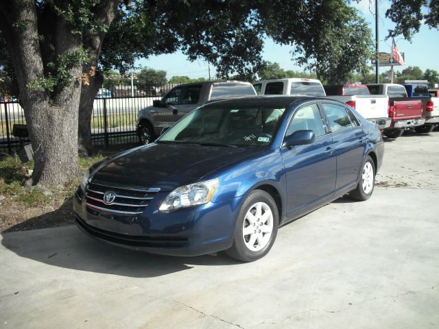 2006 Toyota Avalon XLS