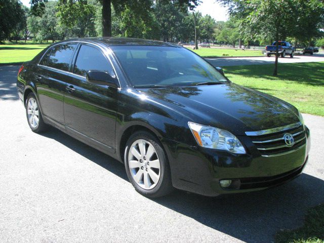 2006 Toyota Avalon XLS