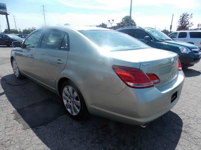 2007 Toyota Avalon XLS