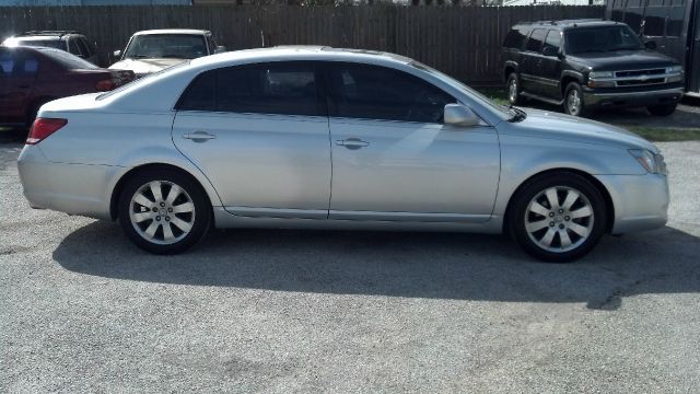 2007 Toyota Avalon XLS