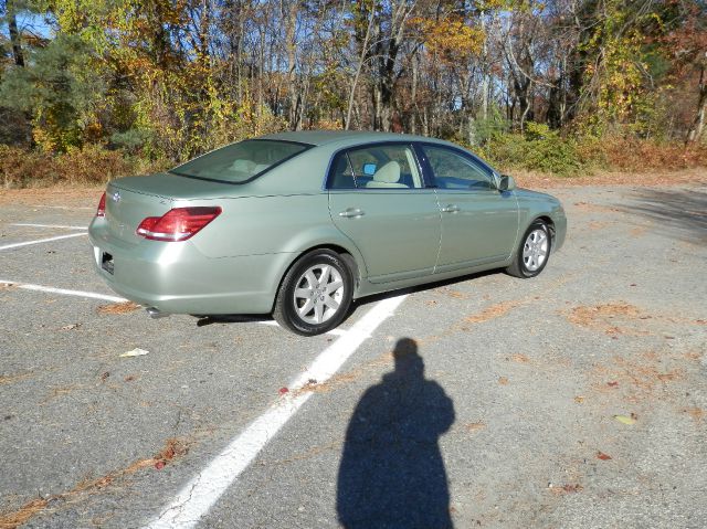2007 Toyota Avalon Sport 4WD