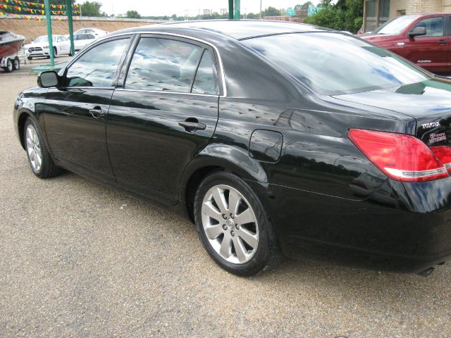 2007 Toyota Avalon XLS