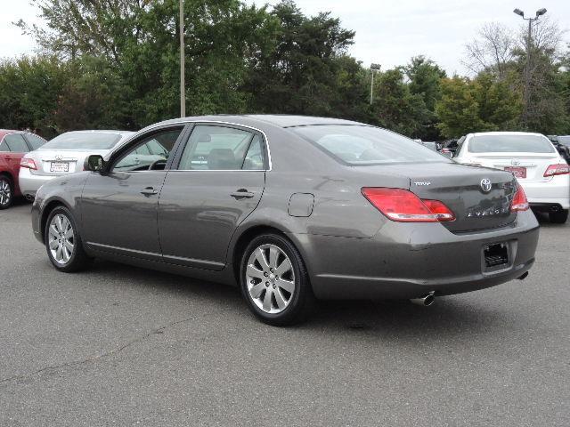 2007 Toyota Avalon XLS