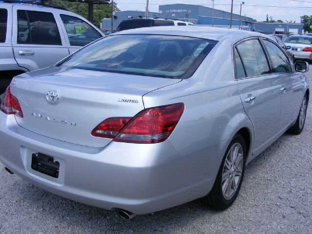 2008 Toyota Avalon SLT 25