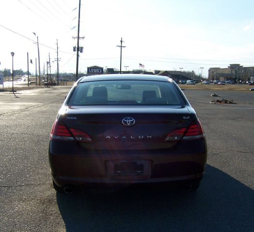 2008 Toyota Avalon XLS