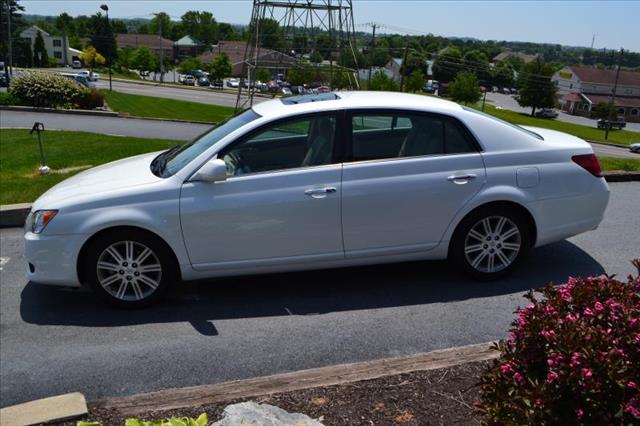 2008 Toyota Avalon SLT 25